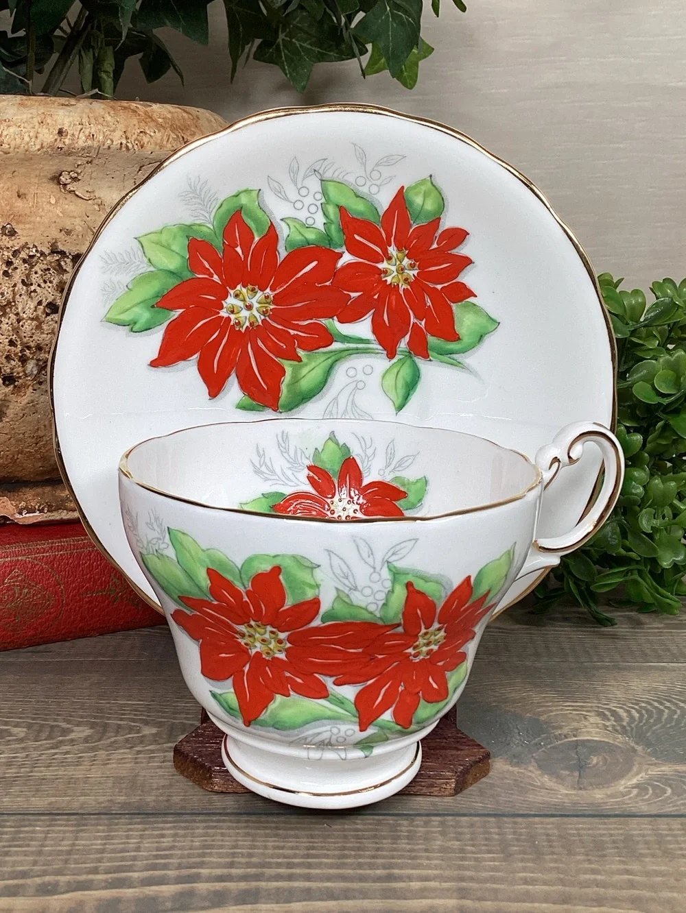 Vintage Victoria C & E Bone China England Tea Cup And Saucer Poinsettia